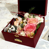 باکس گل به همراه کوکی